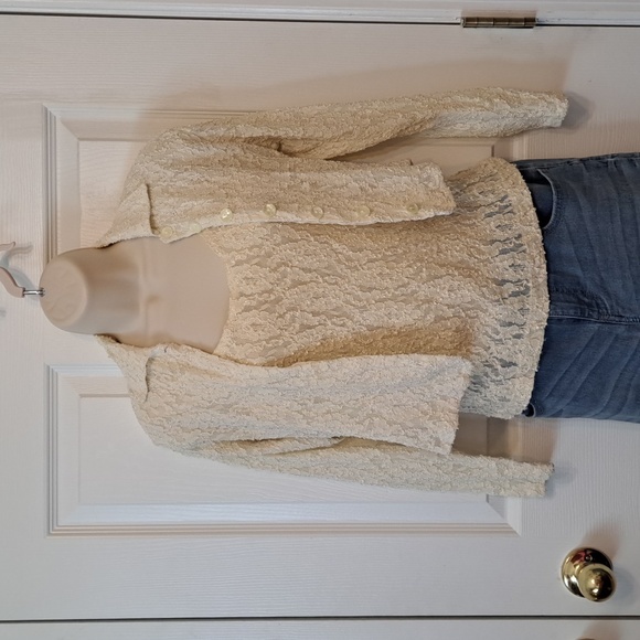 2-pc Lace Top Set - Picture 2 of 12